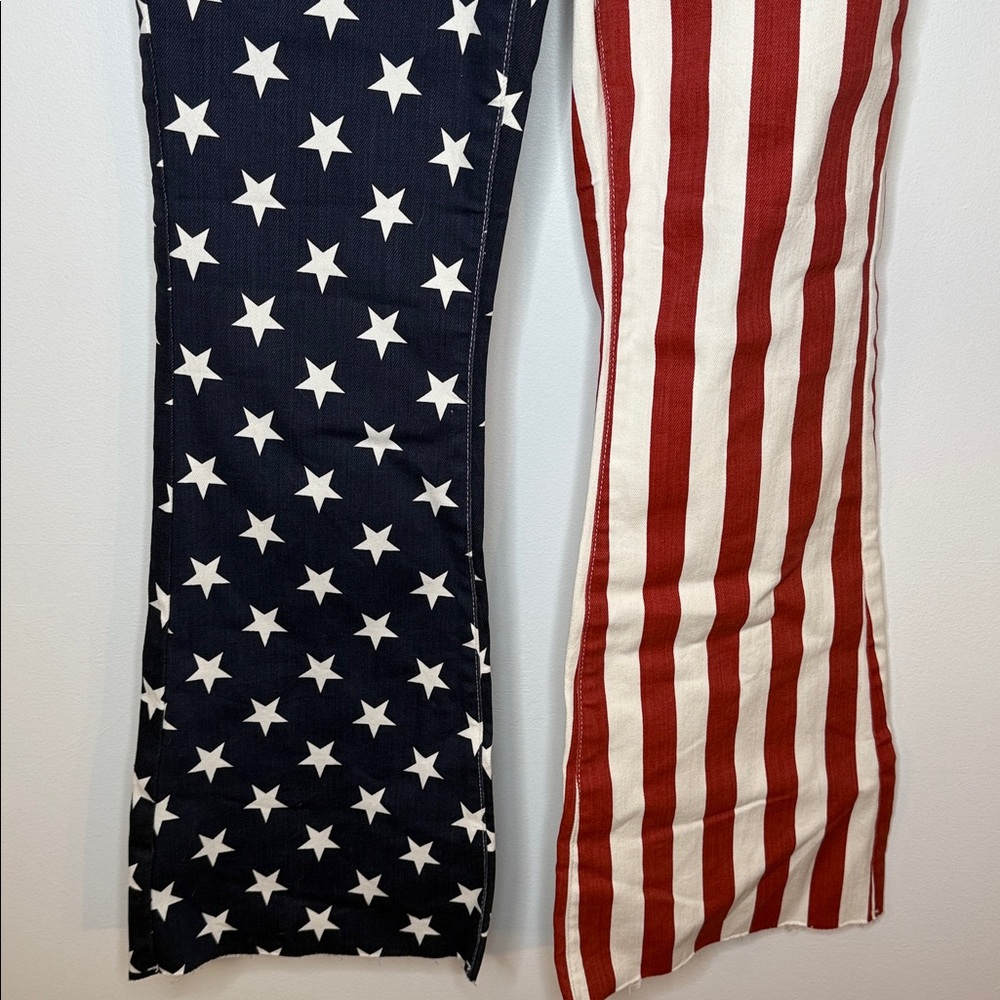 NWT Judy Blue high waist bell bottom USA flag jeans size 13/31 July 4th flare - Picture 3 of 13